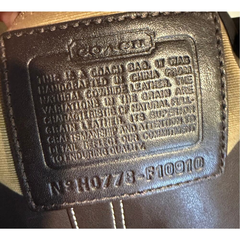 Vintage Coach Soho Leather Flap Shoulder Bag in Brown - Picture 9 of 16